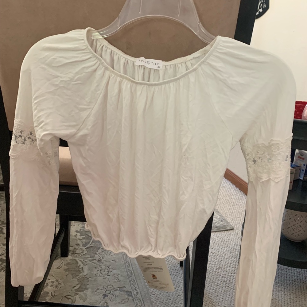 Full Tilt/off the shoulder white blouse